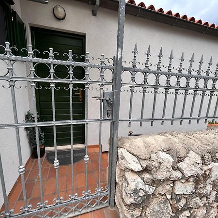 Gaya Apartments Šibenik Buitenkant foto